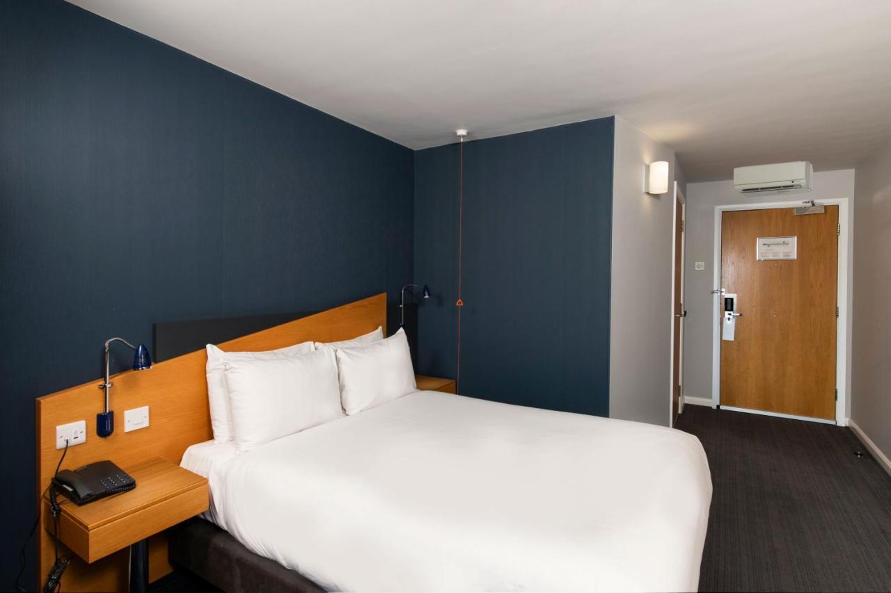 Holiday Inn Express Droitwich Spa, An Ihg Hotel מראה חיצוני תמונה